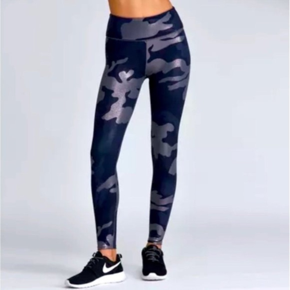 Noli Shiney Camo Leggings SZ S